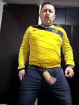 BigCristh79 online show from 03.26.26