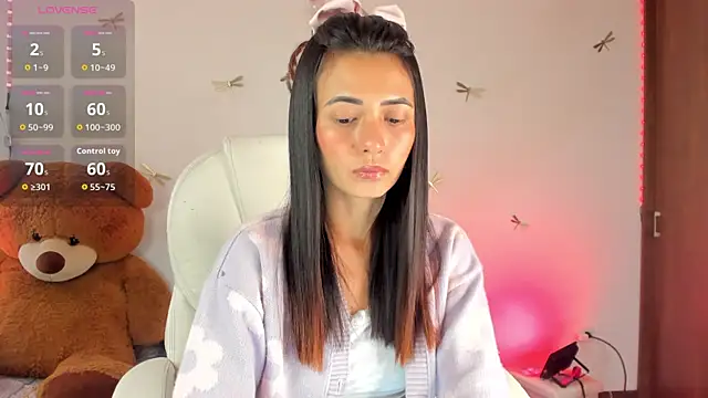 princessluna 19 online show from 10.19.25