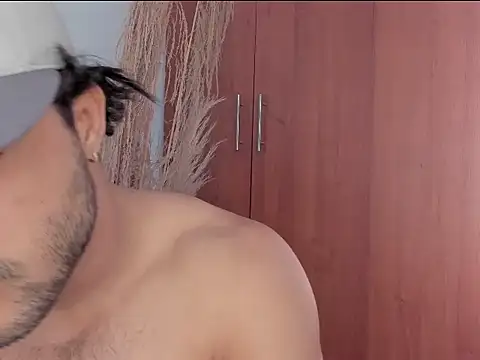 Evansdark1 online show from 12.20.25