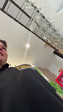 RobinLenoxx online show from 04.13.26