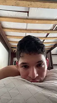 RobinLenoxx online show from 07.10.26