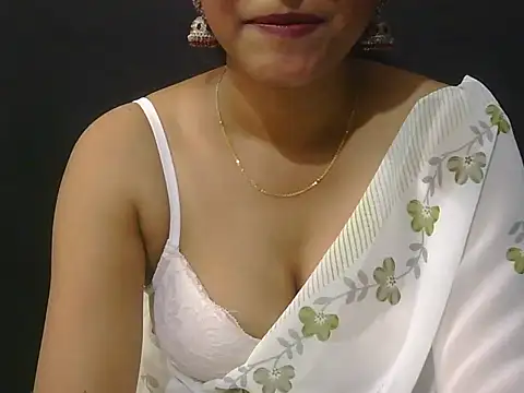 Snapshot of Priyanka_rao chatting on 11.10.25 Priyanka rao online show from 11.10.25