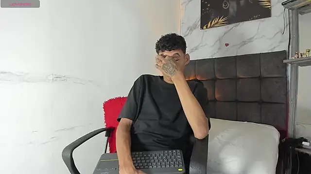 afrodita n ares online show from 11.21.25