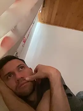 Snapshot of Michaell_Spinelly chatting on 02.05.26 Michaell Spinelly online show from 02.05.26