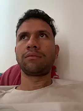 Snapshot of Michaell_Spinelly chatting on 02.25.26 Michaell Spinelly online show from 02.25.26