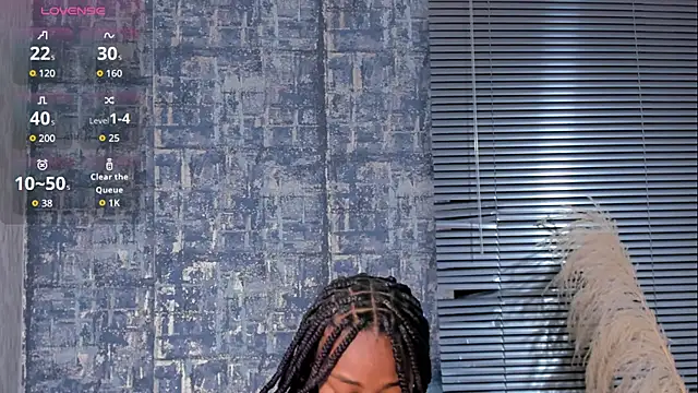 NathalyLeen online show from 02.24.26