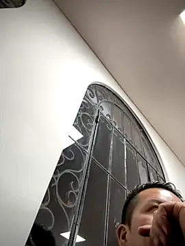 Manu0586 online show from 10.05.25