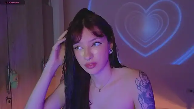 Snapshot of Moonlightt_21 chatting on 03.01.26 Moonlightt 21 online show from 03.01.26