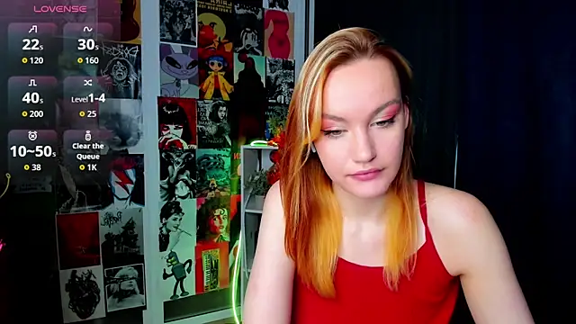 Snapshot of Ida_FaneStain chatting on 11.13.25 Ida FaneStain online show from 11.13.25