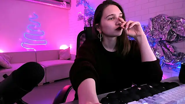 TessaMill online show from 01.31.26