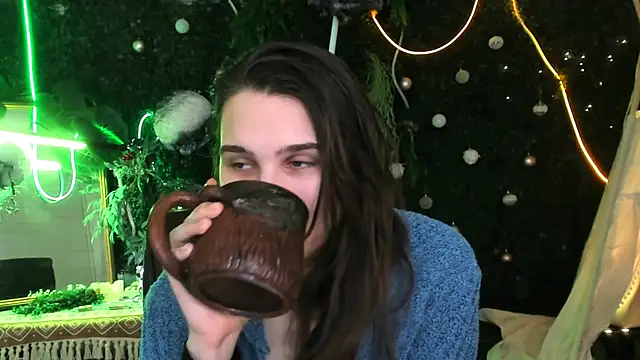 TessaMill online show from 02.14.26