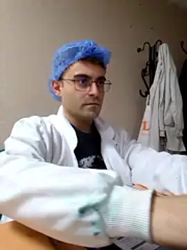 Snapshot of Obstacless chatting on 01.05.26 Obstacless online show from 01.05.26