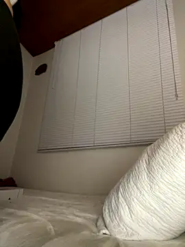 oh nina online show from 11.28.25