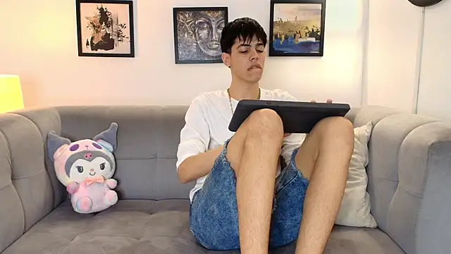 TWINKS FRIENDS online show from 04.14.26