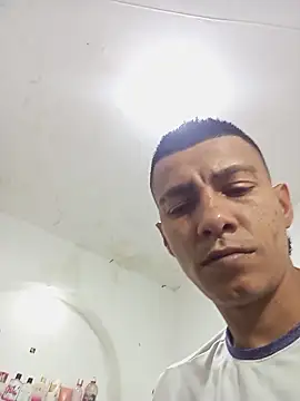 paisita122 online show from 04.20.26