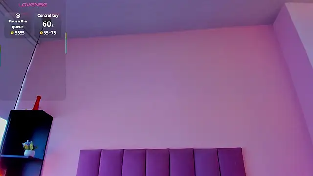 violet myerrs online show from 02.11.26