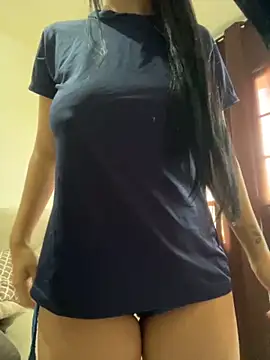 jujuarantes  2025 online show from 11.18.25