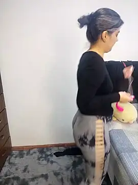 queemking online show from 02.19.26