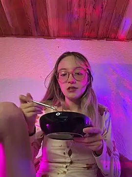 ReenKitty online show from 03.26.26