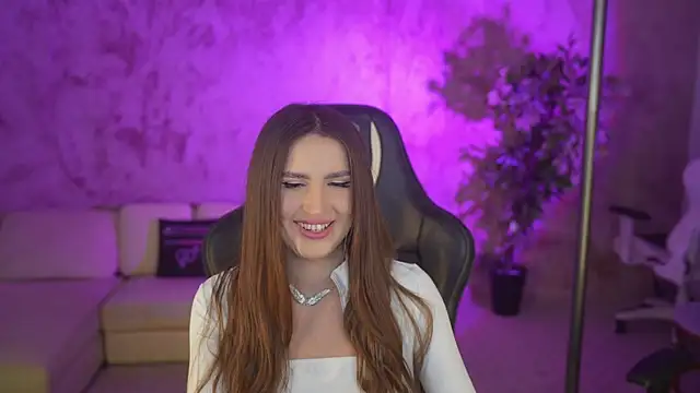 Goldie Flame online show from 11.29.25