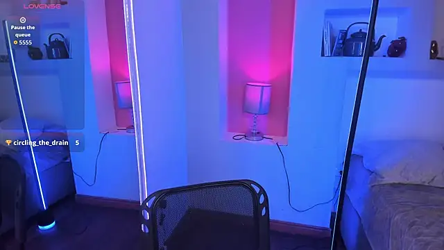 Camila Rivers online show from 05.18.26
