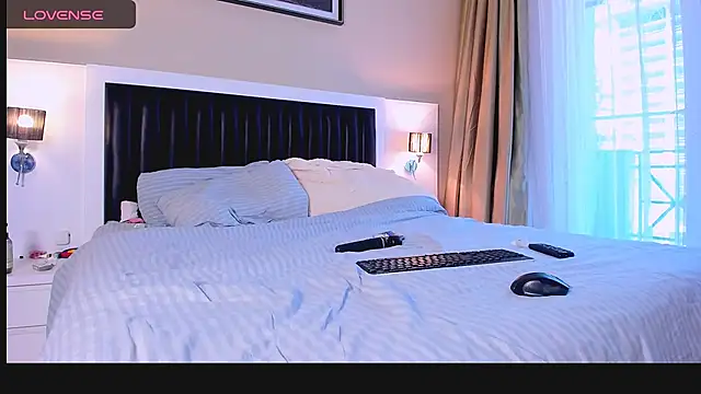 marrenaa online show from 11.09.25