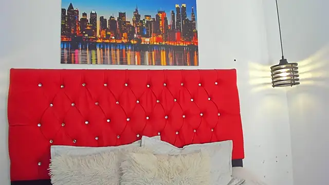 carolinacrus01 online show from 02.28.26