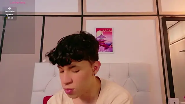 Axel  Evans online show from 04.10.26