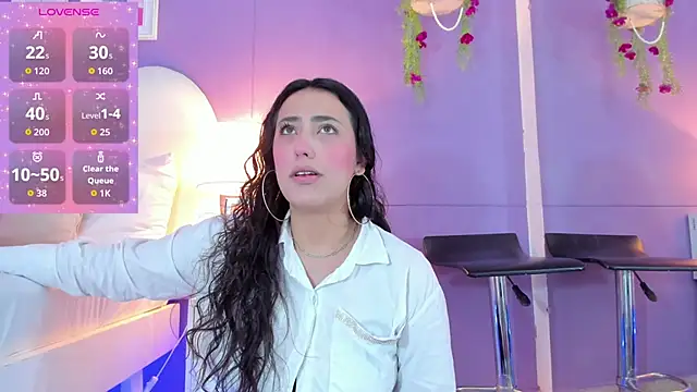 my aleja  online show from 11.13.25