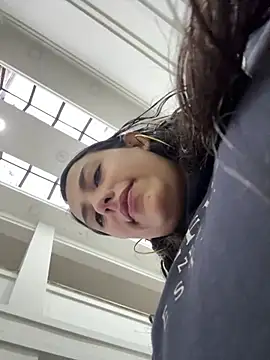 my aleja  online show from 02.24.26