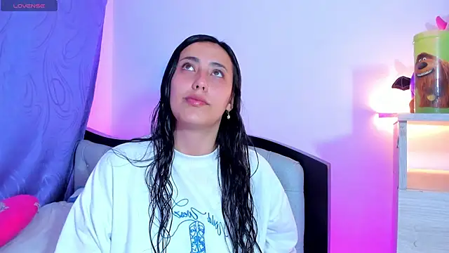 my aleja  online show from 04.05.26