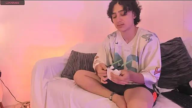 juliie star online show from 11.22.25