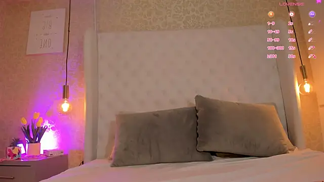 juliie star online show from 03.20.26