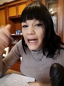 SarettaB90 online show from 01.16.26