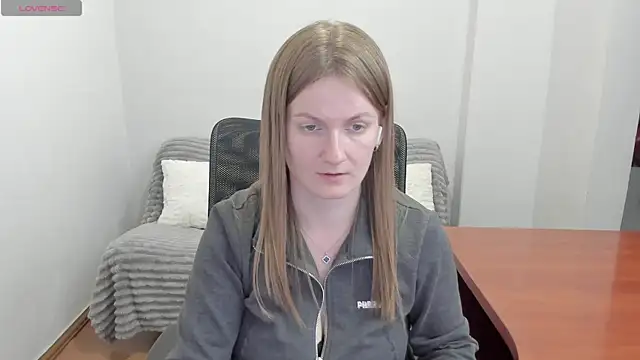 Alisha Skyes online show from 04.05.26