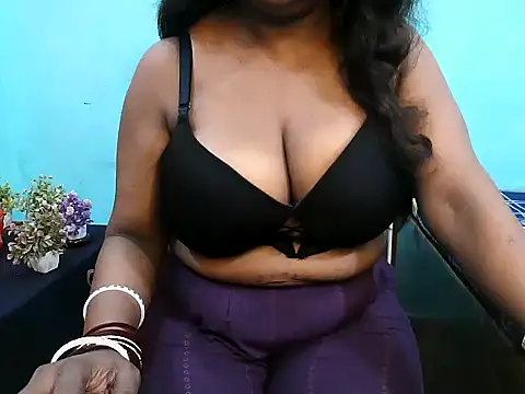 PREETI BABY online show from 09.13.25