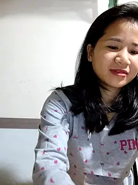 Maria2299 online show from 10.31.25