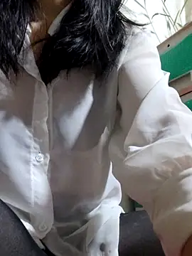 Snapshot of Maria2299 chatting on 01.18.26 Maria2299 online show from 01.18.26