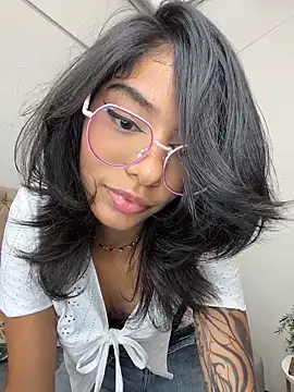 TweetiePieXXX online show from 02.23.26