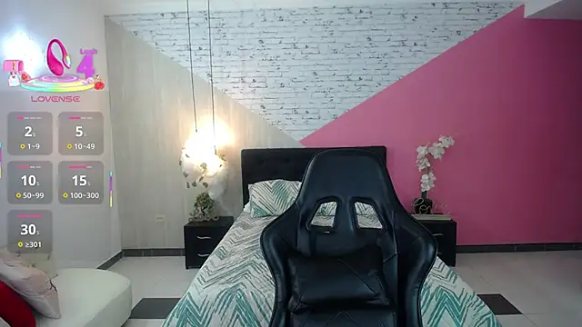 sophia brunette  online show from 09.27.25