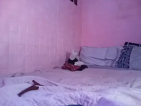 Kellye hotTs online show from 11.26.25