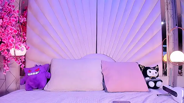 VesperVelvet online show from 07.05.26