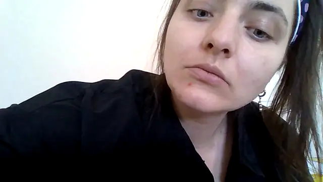 Snapshot of DInaraXRose chatting on 05.12.26 DInaraXRose online show from 05.12.26