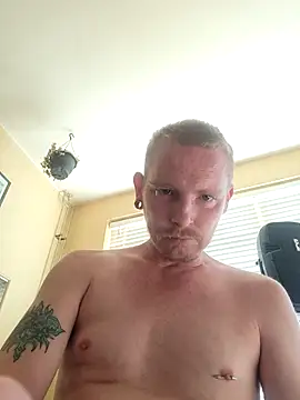 Snapshot of piercingpik chatting on 07.14.26 piercingpik online show from 07.14.26