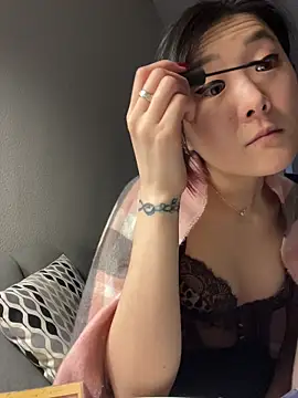 AikoYamada online show from 11.14.25