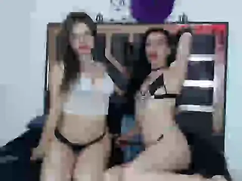 Dark Moon 21 online show from 10.30.25