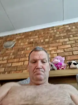 wallacelegend online show from 12.02.25