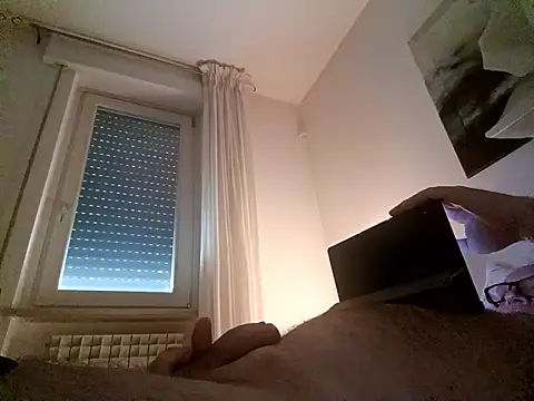 Io125 online show from 04.20.26