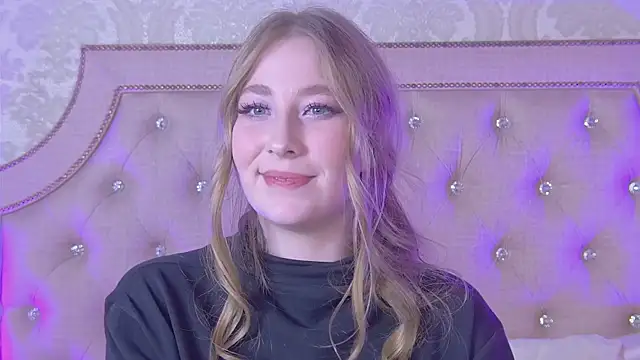 MiaEuphoria  online show from 09.30.25