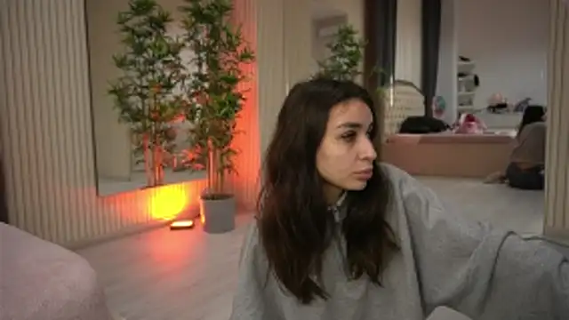 Snapshot of EmmaBlanco chatting on 02.19.26 EmmaBlanco online show from 02.19.26